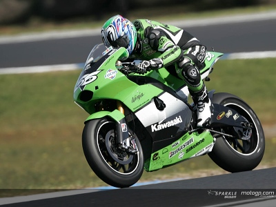 MotoGPマシン Ninja ZX-RR（2002-2008年）一覧 - カワサキ バイクロード