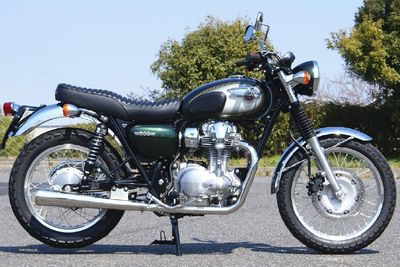 ヴィンテージメガホンマフラー W800・W650 - カスタムパーツ